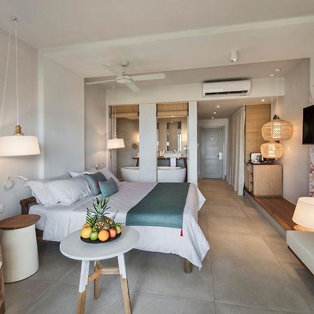 Preskil Beach Resort Mauritius Пуант-д'Ені Екстер'єр фото